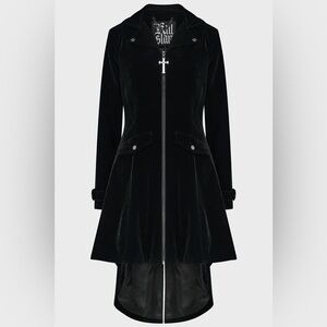 killstar Misery winter coat black velvet with corset detail on back size small